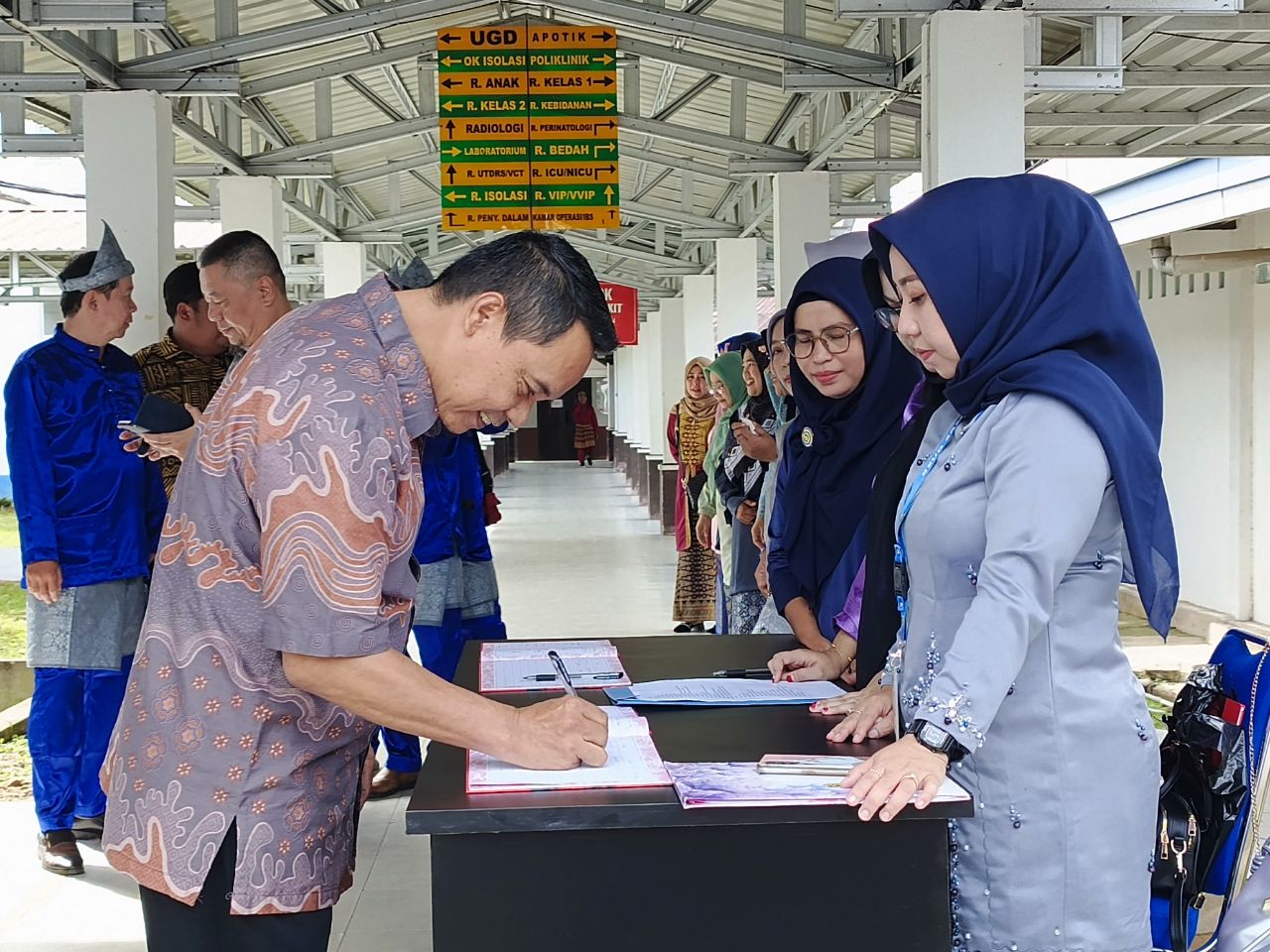 Peresmian Unit Dialisis RSUD Sambas oleh Bupati Sambas - Layanan Cuci Darah Telah Hadir di RSUD Sambas