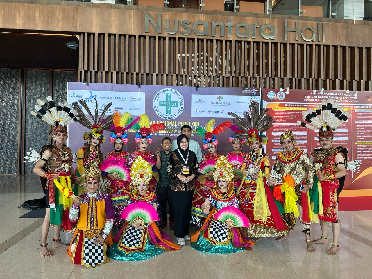 Direktur RSUD Sambas Hadiri Seminar Nasional PERSI ke-26 Bersama Wakil Menteri Kesehatan